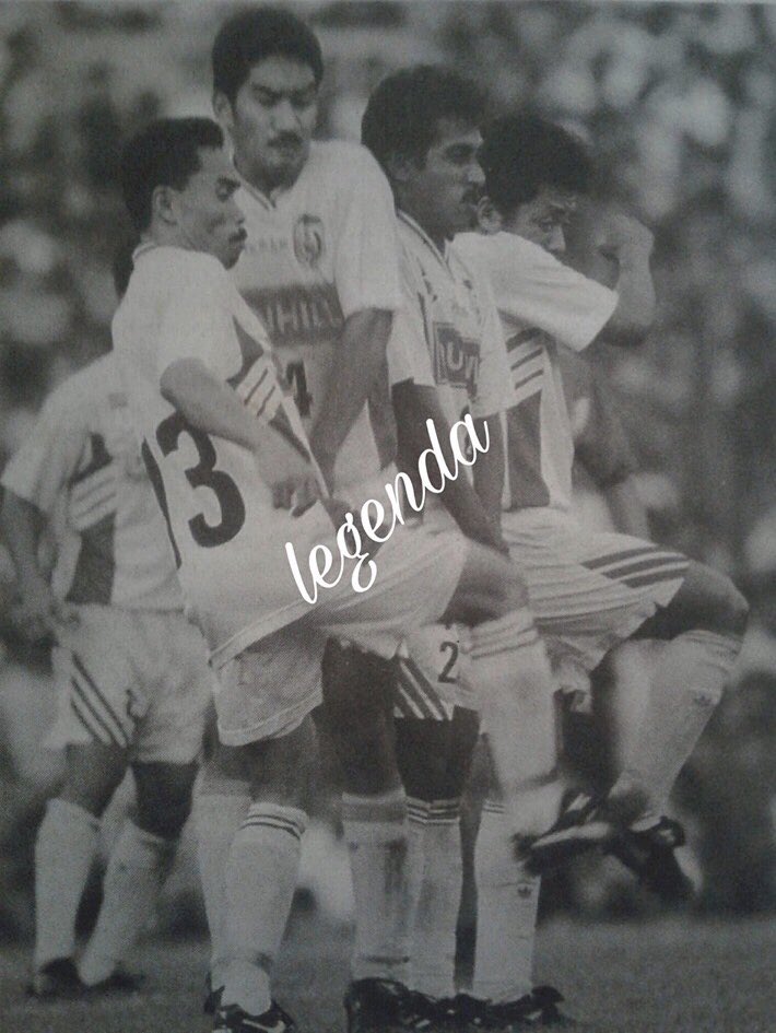 PSM Ujung Pandang Ligina II

In frame(ki-ka); Syamsuddin Batola, Ansar Razak, Ajie Lestaluhu dan Zulkarnaen Lubis

Foto: arsip M. Sudaryanto