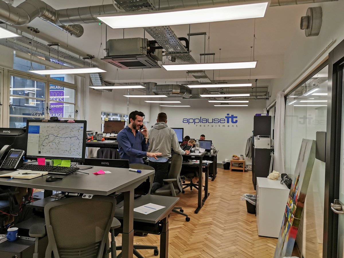 The logo is up! <a href="/WallbossUK/">Wallboss</a> to thank for the sticker and <a href="/dan_techrecruit/">Dan Hoff-Rodrigues</a> for his help getting it up this morning... Great flexible space now for <a href="/ApplauseIT/">Applause IT 🖥</a> to call home