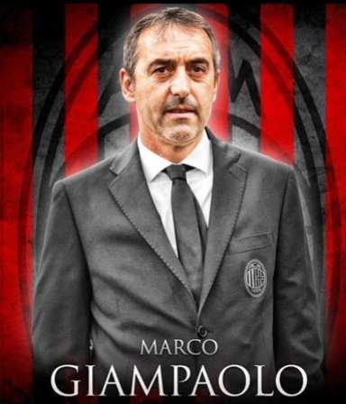 la_rossonera's tweet photo. #Mister #Marco #Giampaolo questa mattina è a #Milanello per prendere confidenza con quella che sarà la sua nuova casa 🔴⚫🤙
#ForzaMilan #weareacmilan #ForzaGiampy 🔴⚫
Forza Lotta Vincerai Non Ti Lasceremo Mai @acmilan 🔴⚫
🔥#LMR 👉🔴⚫⚽ https://t.co/R4dPcgpKAk
