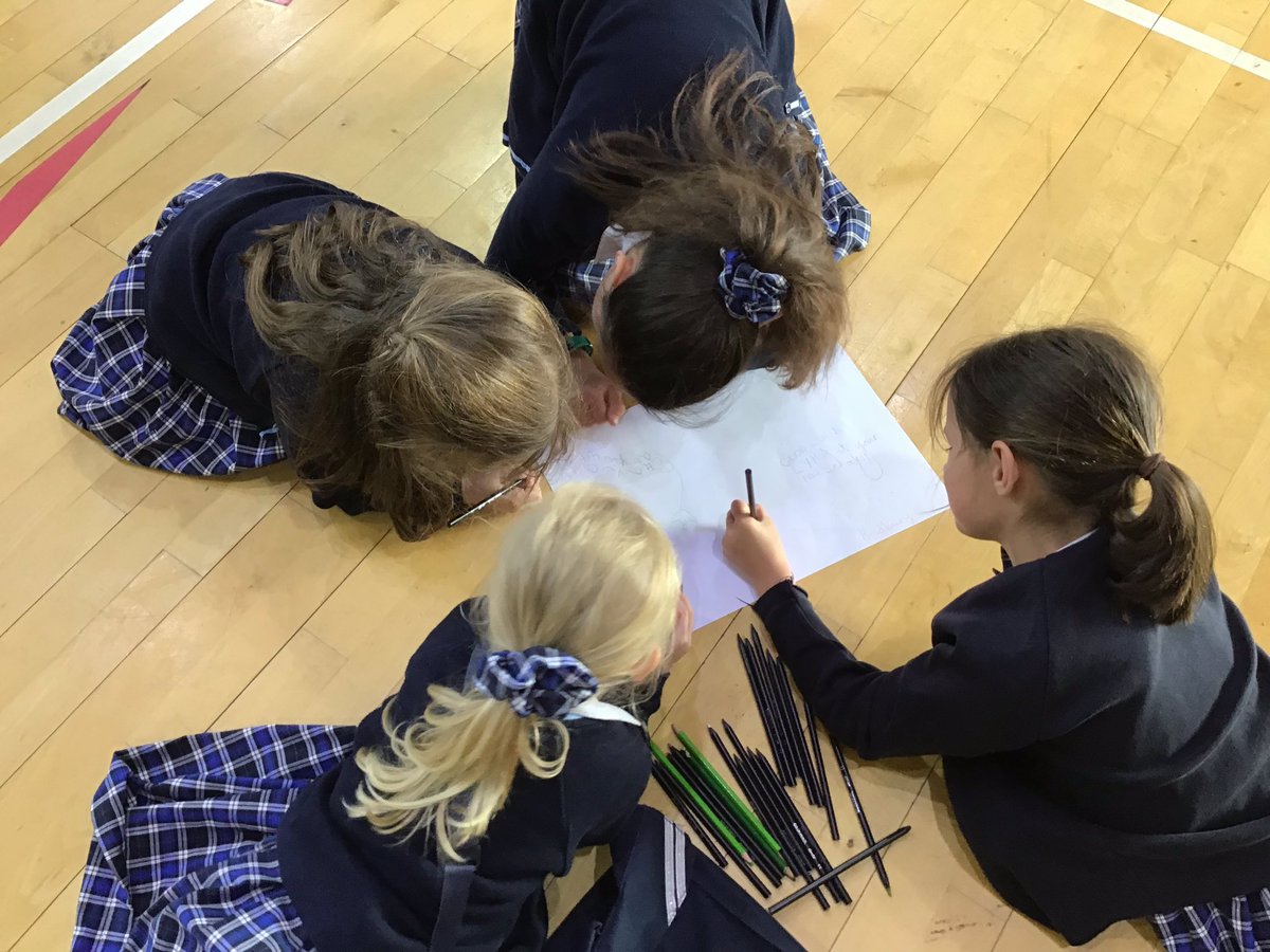 DameBradburys's tweet photo. Our last house assembly of the year, and we are making farewell and good luck posters for our Year 6s #aurevoir #movingupmovingon @SPFSchools https://t.co/MXHRUxInkv