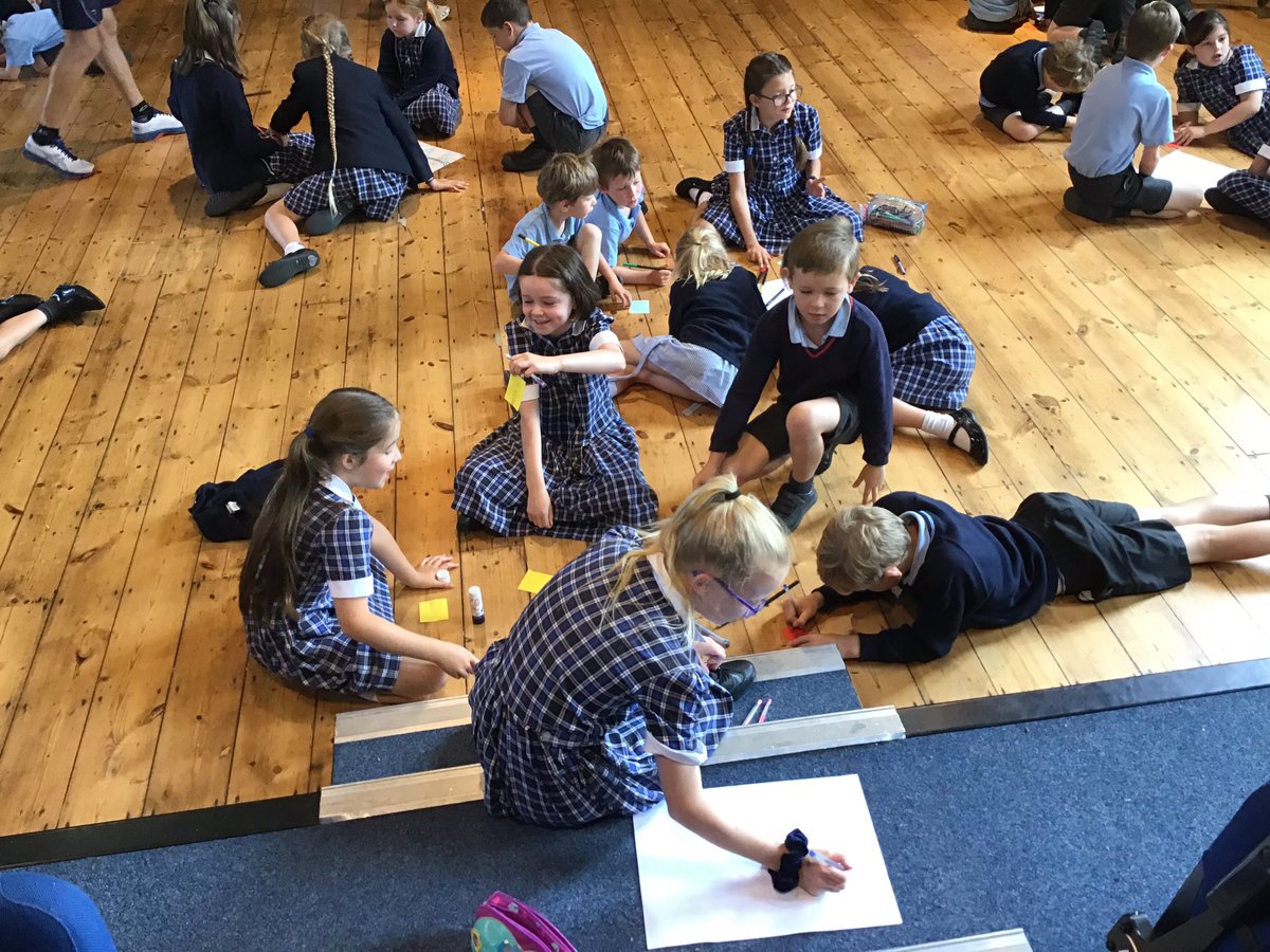 DameBradburys's tweet photo. Our last house assembly of the year, and we are making farewell and good luck posters for our Year 6s #aurevoir #movingupmovingon @SPFSchools https://t.co/MXHRUxInkv