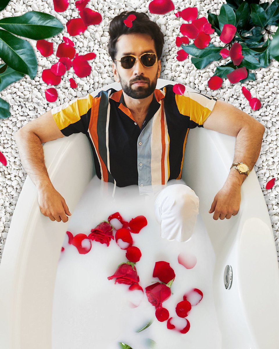 .@DowntownMirror there you go. I filled the tub with love, fans' love.