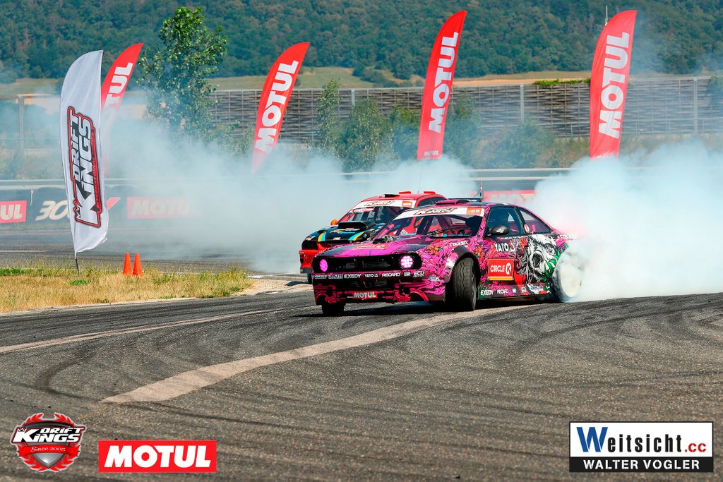 driftkings_tw's tweet photo. Round 5 Austria preview before official gallery showing up!
#driftkings #motul #drift #drifting #driftcar #driftking #car #racing #international #series #awesome #sport
#austria #wachauring #melk #round5 https://t.co/ZVcnKKczCx