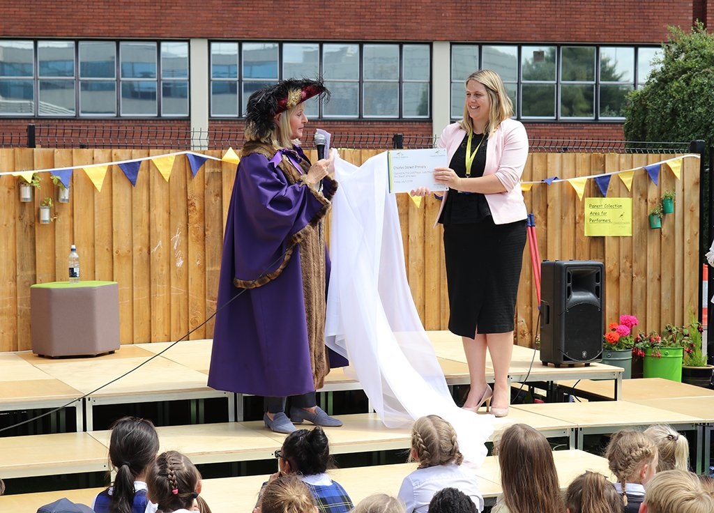 CharlesDarwinPrimary tweet media