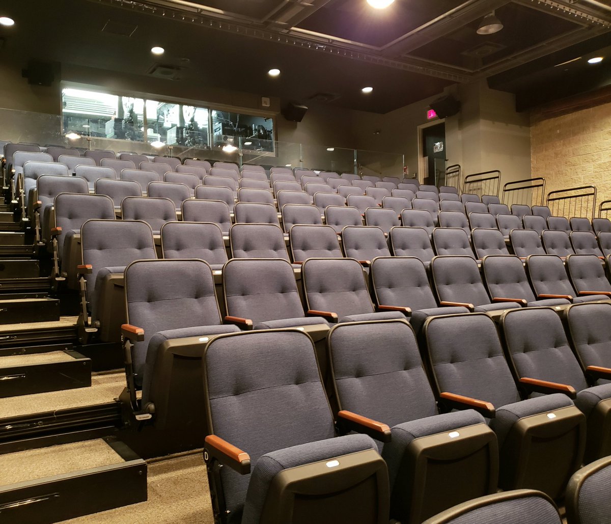 ForumAthletic's tweet photo. Another successful installation of @IrwinSeatingCo Telescopic @MilesNadalJCC #AlGreenTheatre in Toronto 👌 https://t.co/4DsiVAaOJX