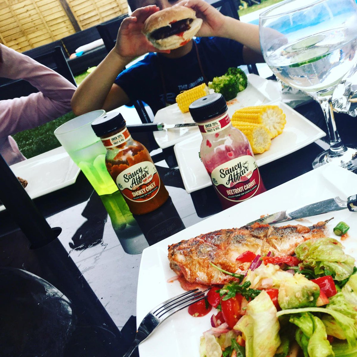 TanyasJustReal's tweet photo. #MondayMotivation

A #mumpreneur - When you love, live, breathe and eat what you do and so do your children, you’ve found your #purpose!

Instilling me with the most empowering determination, passion and resilience!

A day off with my beautiful #inspirations https://t.co/nIJMxj65Kn