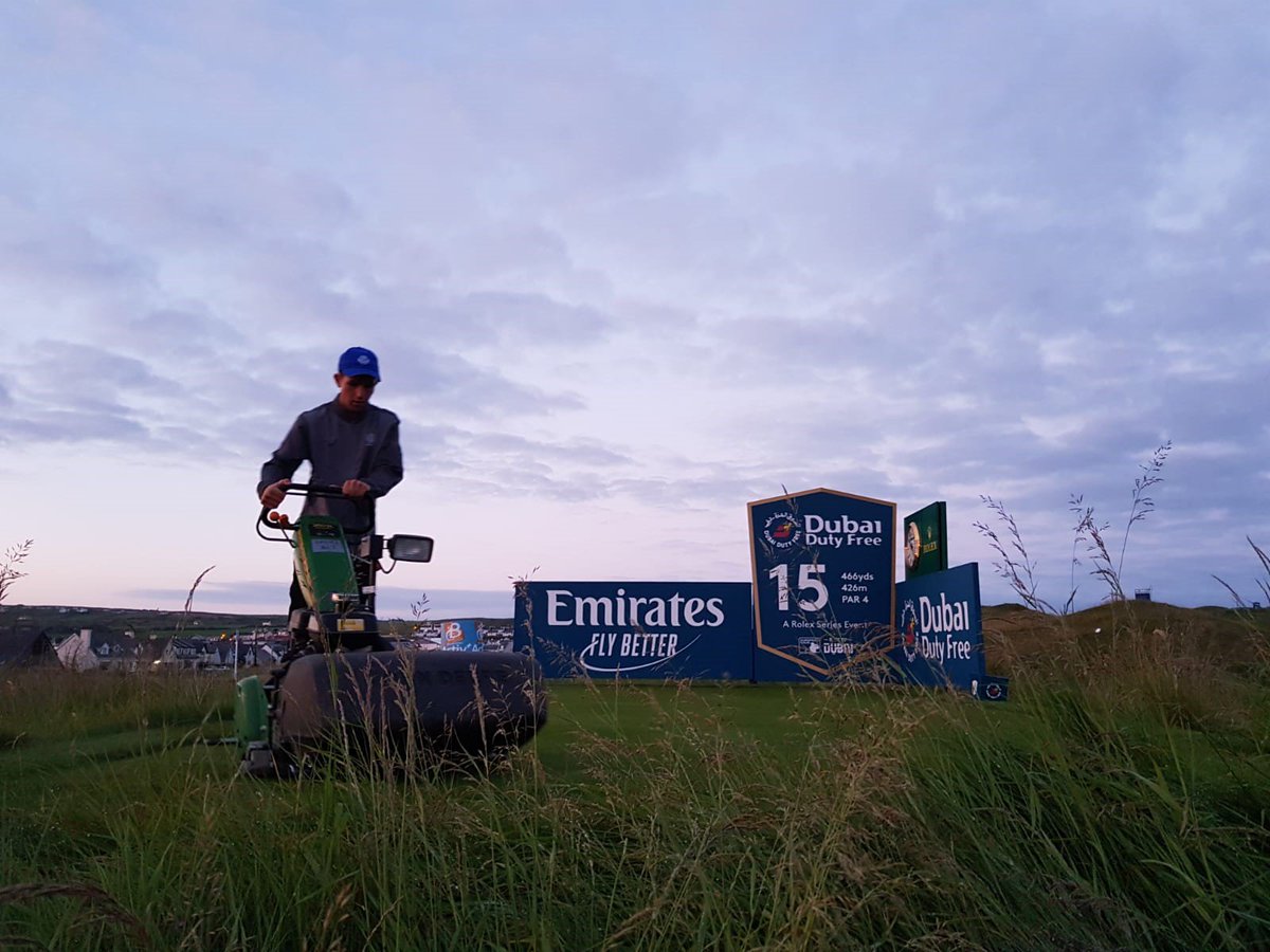 LahinchGolfClub's tweet photo. Thank you to these guys also who presented the course in pristine condition. The 3am alarm clocks and endless hours that Brian McDonnagh and his team worked made @LahinchGolfClub look immaculate.  Thank you also to @JohnDeere and @weldonmowers for their support during the event! https://t.co/SfttNxcTNf