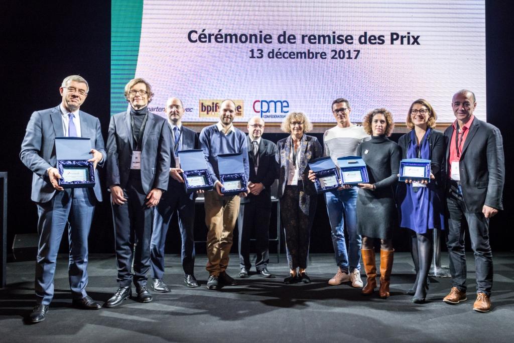 PrixEE2021's tweet photo. Les @PrixEE2019 =
1 reconnaissance @Min_Ecologie @ademe
1 vidéo promotionnelle
1 adhésion @CPMEnationale
1 accompagnement démarche RSE @Bpifrance

CANDIDATURE AVANT LE 30 JUILLET
Info: https://t.co/XNfStaH5Ew
#biodiversité #economiecirculaire #innovation #réparabilité #durabilité https://t.co/NEZyrIQi7m