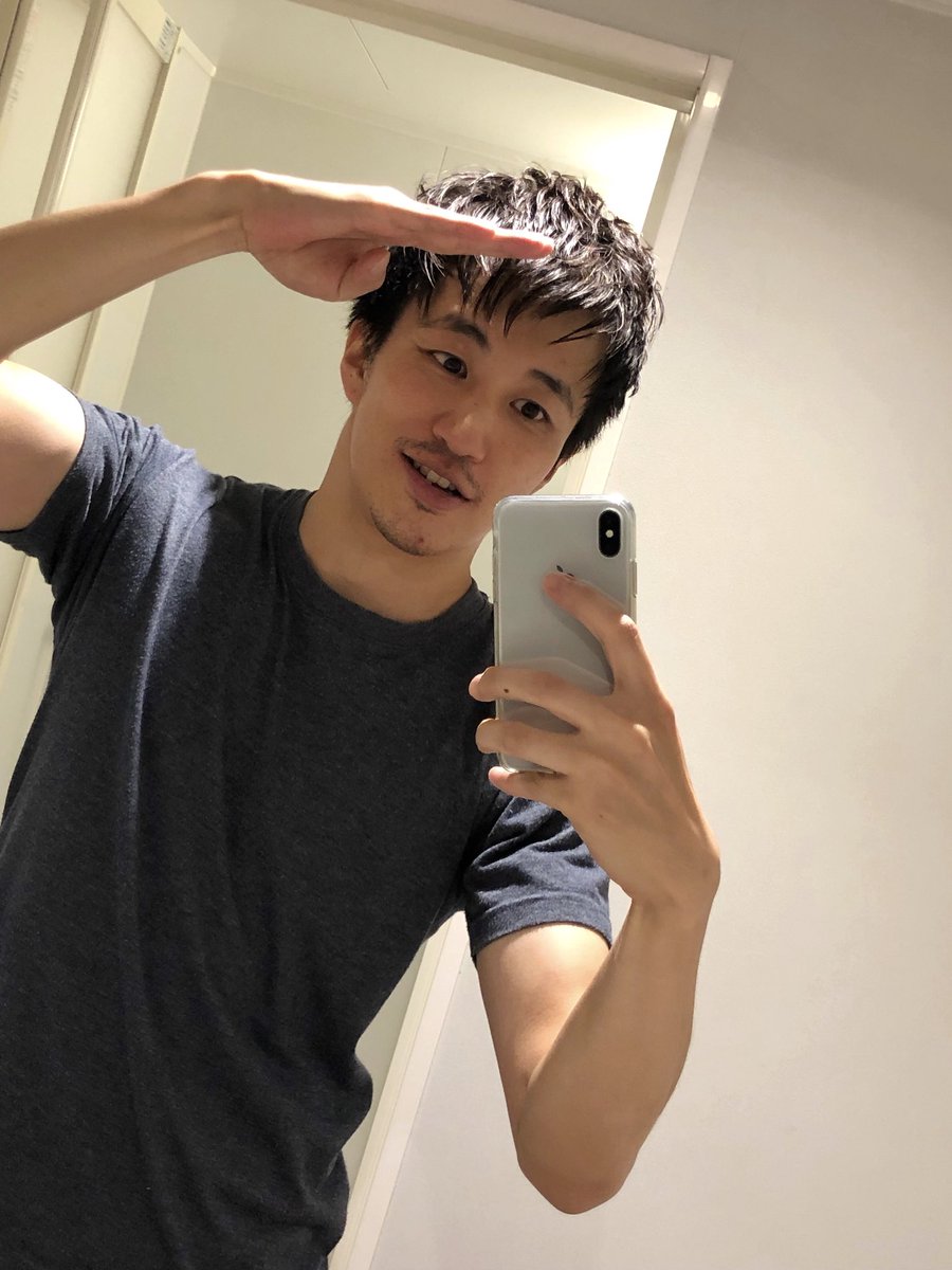realtsuyoshi's tweet photo. 髪も伸びーた🦱髭も伸びーた👨🏻‍🦰笑

ผมของฉันยาวขึ้น  และฉันมีเครา👨🏽‍🦳😂 https://t.co/B4UAWPXXJZ