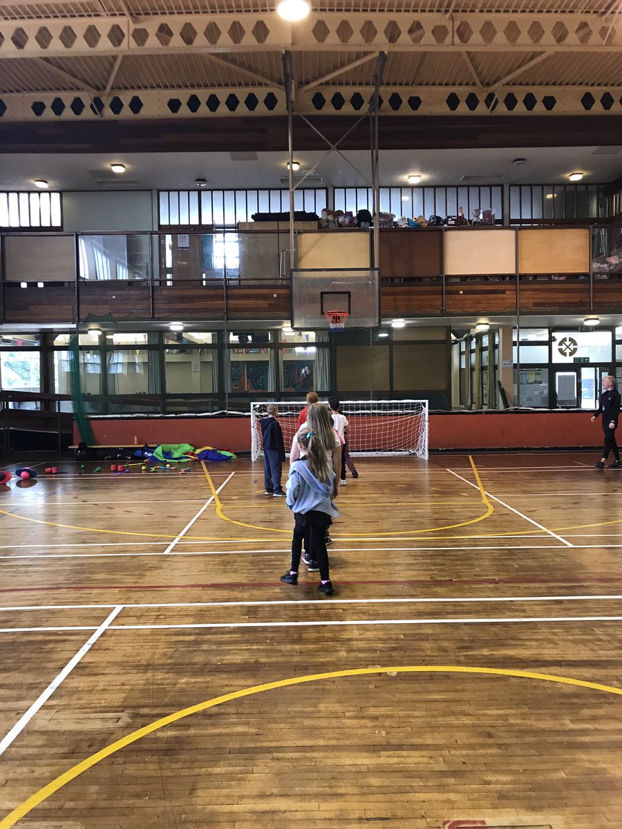 LauraYsortit's tweet photo. Week 2 of breakfast clubs @ysortit HQ looking forward to a morning of fun filled activities &amp; food🏓🥅🤸‍♀️ #funtimes #breakyclub @LyndseyYsi @JayYSortit1 @GillianYsortit @AllisonYSortIt @ycalanysortit1 @Theresa_YSI_YC @emilyysortit https://t.co/j58mjR0p7Y