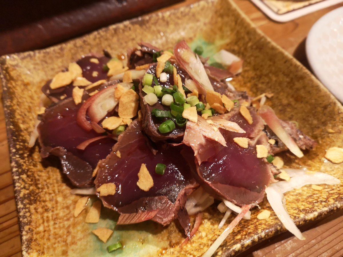 Ayasaka ゴリラクダ 燻製オイルの魚介アヒージョ この前行ったイタリアンbalで食べてからアヒージョかなり好きになったから アヒージョに入ってるエビってめっちゃ美味しくない あと残ったオイルにパン浸けて食べるのが一番好きかも