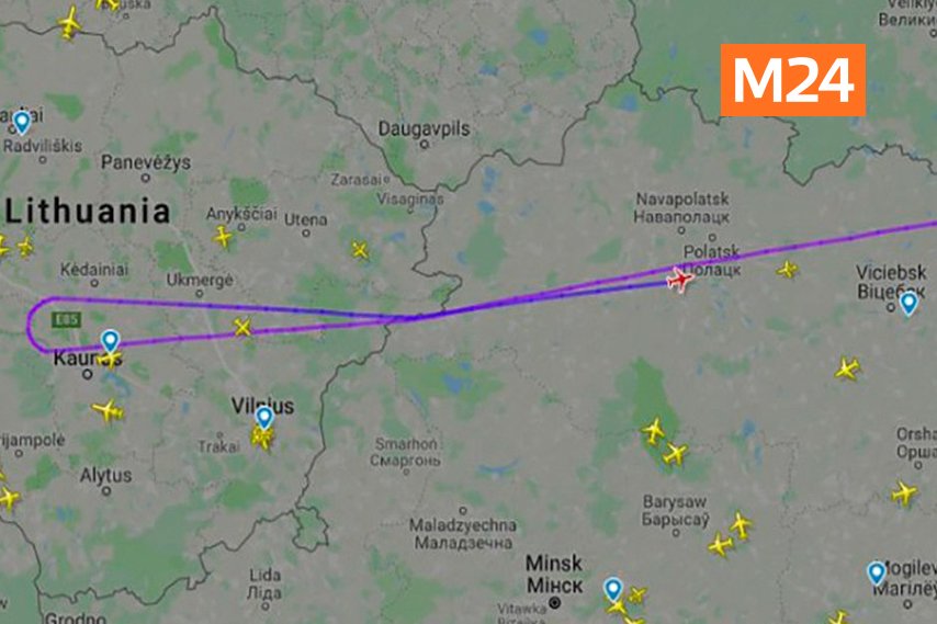 Путь москва париж на карте. Расстояние от латвии до москвы. Маршрут авиаперелета москва париж. Москва берлин самолет. Москва минск.