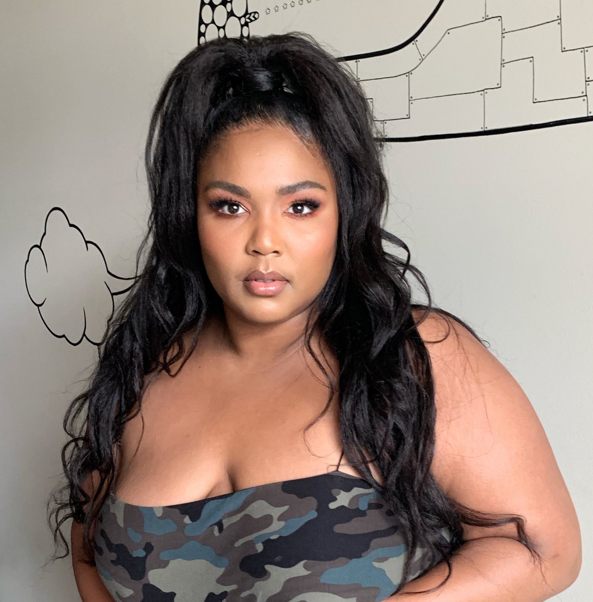 LIZZO tweet media