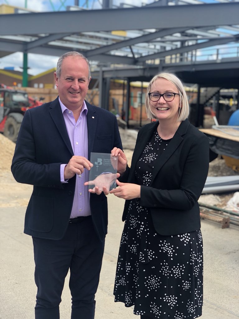 OecSheffield's tweet photo. Here's our Venue Director, Gary Cook, receiving The OEC's Premium Partner status from the @sheffchamber last week, kindly presented by Sarah Briggs.
#sheffieldchamber #theoec #comingsoon #sheffield #sheffieldissuper #yorkshireis https://t.co/r54SM3g8kt