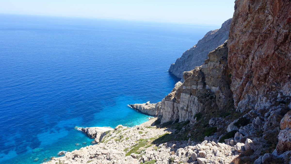 TempResidents's tweet image. Greece was a place we've wanted to see for a long time now. We started and ended our trip in Athens with an island trip to Folegandros in the middle and it's an understatement to say that Greece has so much to offer. Looking forward to next time-Efcharistó 🇬🇷💙#Greece #Efcharistó