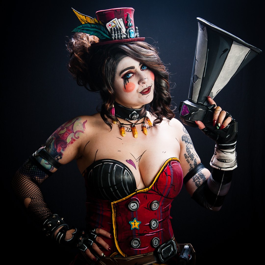 JessilynCupcake's tweet photo. Let me just......share them all and get it out of the way....... @GearboxOfficial @Borderlands

📸 @EtheVagabond 

#borderlands #borderlandscosplay https://t.co/FwxVEFGXGd