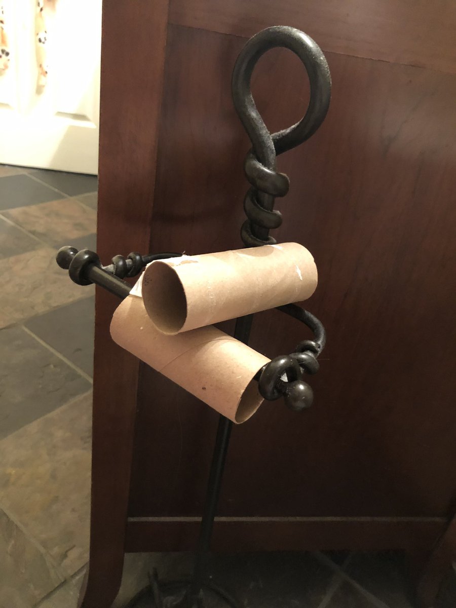 zipontheside's tweet photo. I wish I could edit a sad little face on mr toilet paper holder. This is the saddest thing I’ve ever seen... https://t.co/hqOSDBgEtG