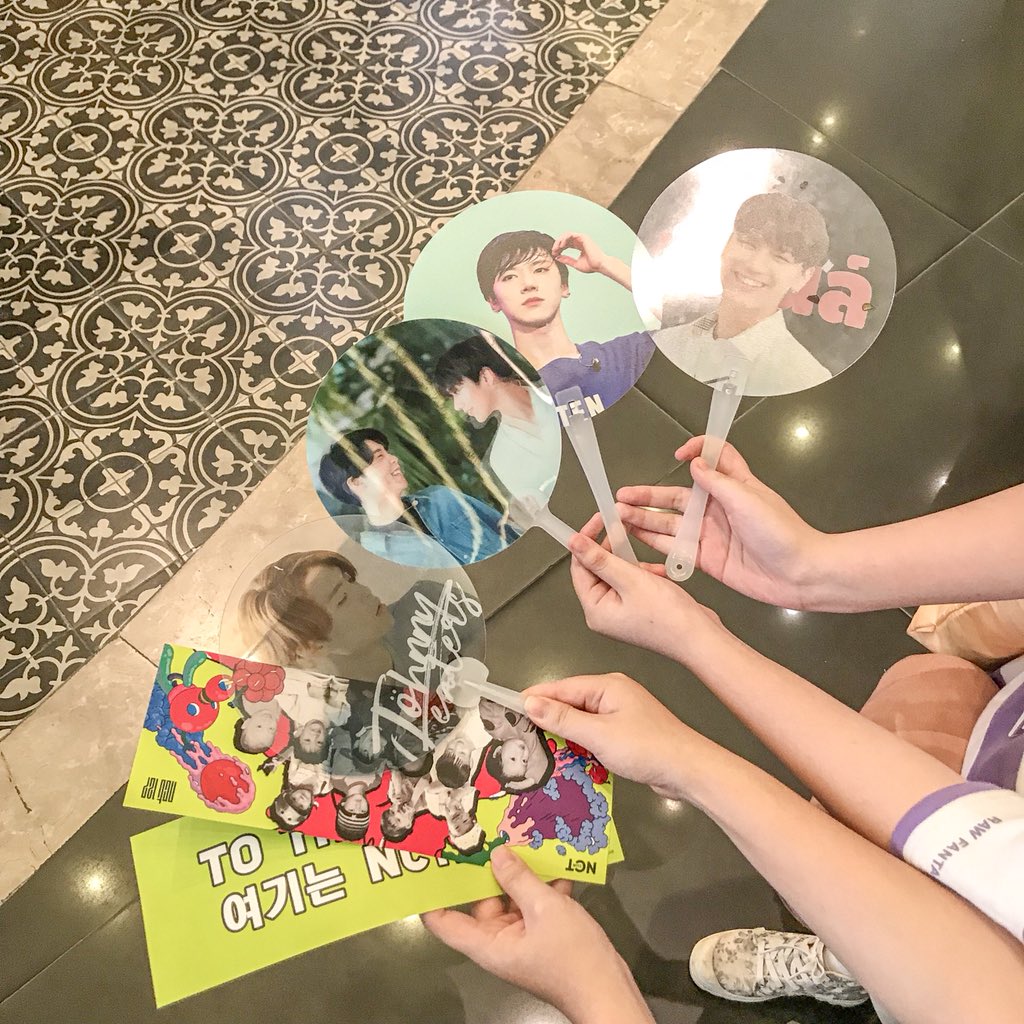 VibrantDream802's tweet photo. Our lovely NCTzens 💚💚💚 https://t.co/o3GZP2hH2X