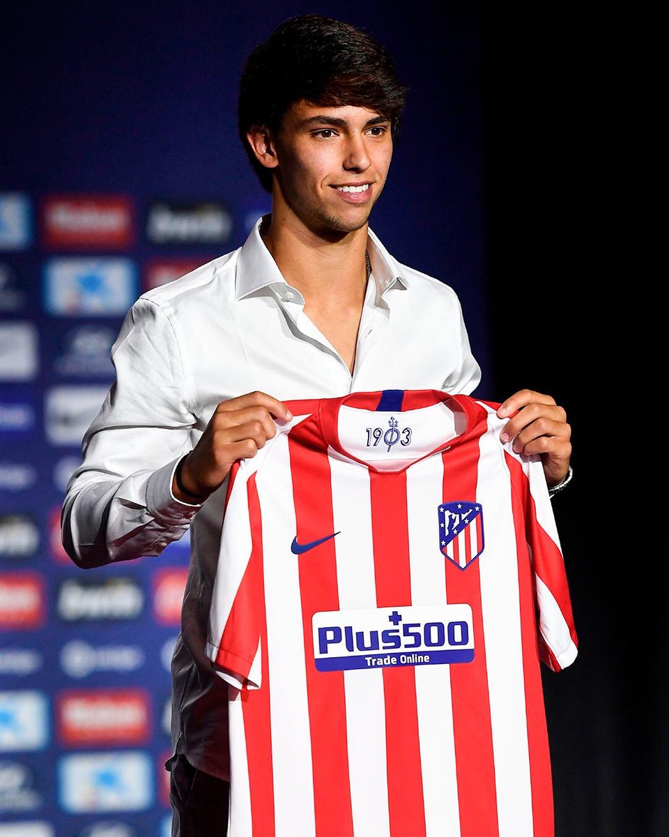 Самые лучшие трансферы в истории футбола. Неймар псж. Ваня милинкович-савич. Самый дорогой футбольный трансфер. Что такое трансфер в футболе.