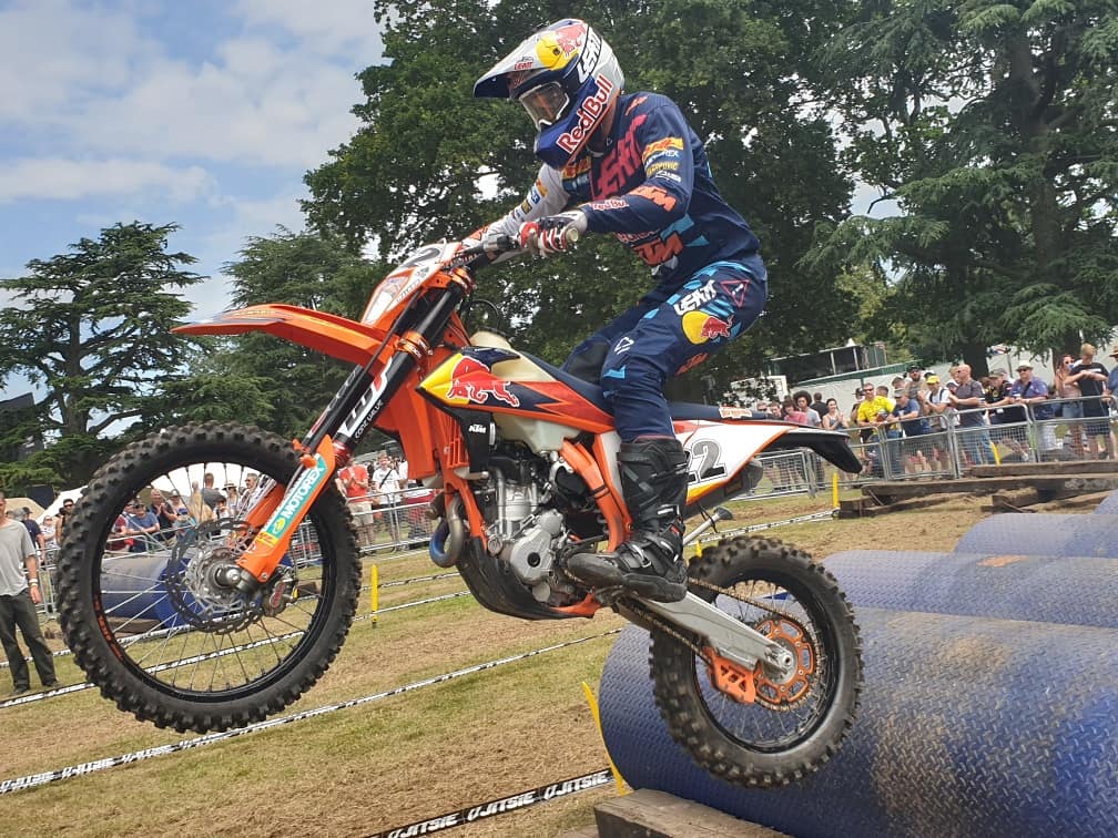 One of the stars of <a href="/Goodwood/">André Mendes</a> Festival of Speed, <a href="/jonnywalker_22/">Jonny Walker</a> wowed the crowds in the <a href="/Redbulluk/">Red Bull UK</a> Enduro races!

 #ACERBIS #acerbisuk #acerbisplastics