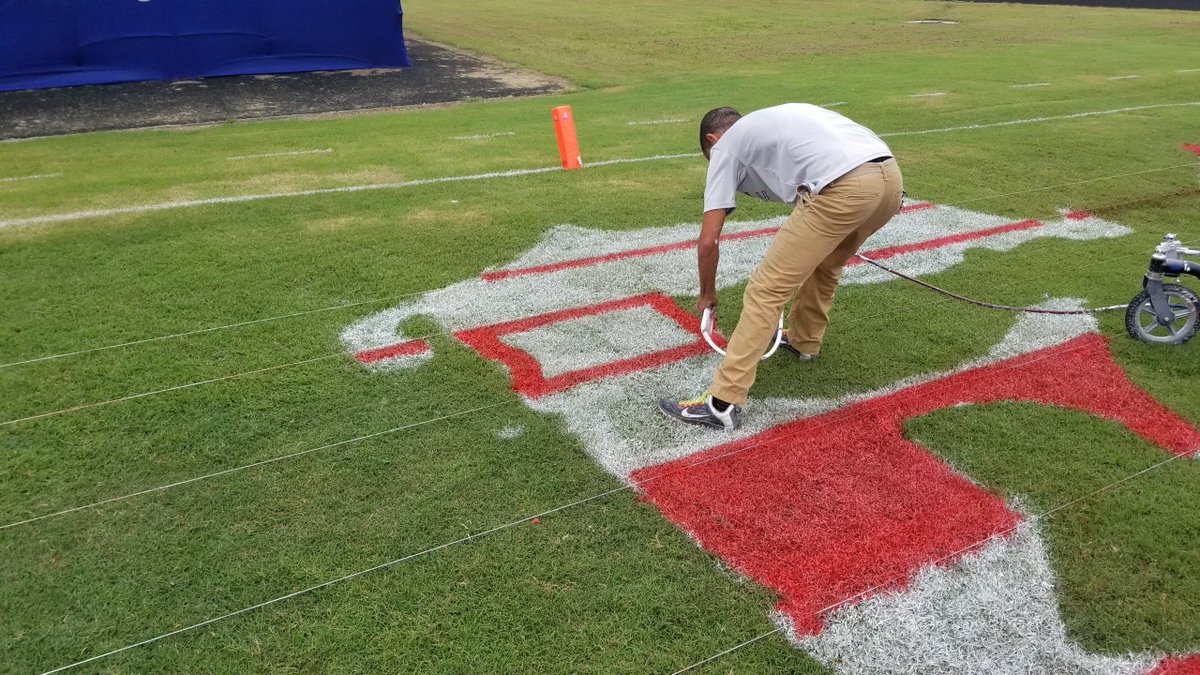 atleeturf's tweet image. Help @AtleeTurf and @ATLRaiderNation win the @FieldExperts "Stars and Stripes" Contest!  You can vote each day until the July 14th.  Help us showcase the hard work of our students! Vote and Retweet!
@HanoverSchools @VirginiaFFA @pioneerathletic 

 woobox.com/rdhzud/gallery…