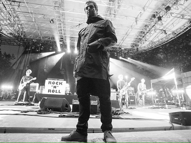 Liam Gallagher Wears on Twitter: "Liam Gallagher wears Clarks Originals Ashton / 30% OFF AT + &gt;&gt; https://t.co/uCXKnCp2bI https://t.co/CuhPQY15Ny" / Twitter