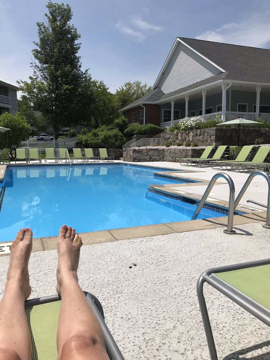 Relaxing by daughters pool while she works. The life! #summerofsue