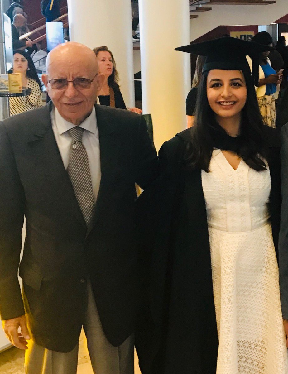 نبارك للحفيدة النجيبة والغالية غاده الحمدان على حصولها على الشهادة الجامعية  BSc تخصص سيكولوجي-علم نفس من جامعة ويست منستر- المملكة المتحدة