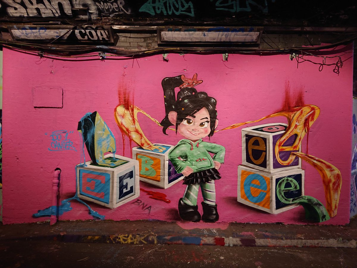 ClarkStupot78's tweet photo. #do1cancer is a message I can really get behind at the moment. Some amazing artwork @LeakeStArches this morning, in aid of @macmillancancer https://t.co/pvIxigEIMX
