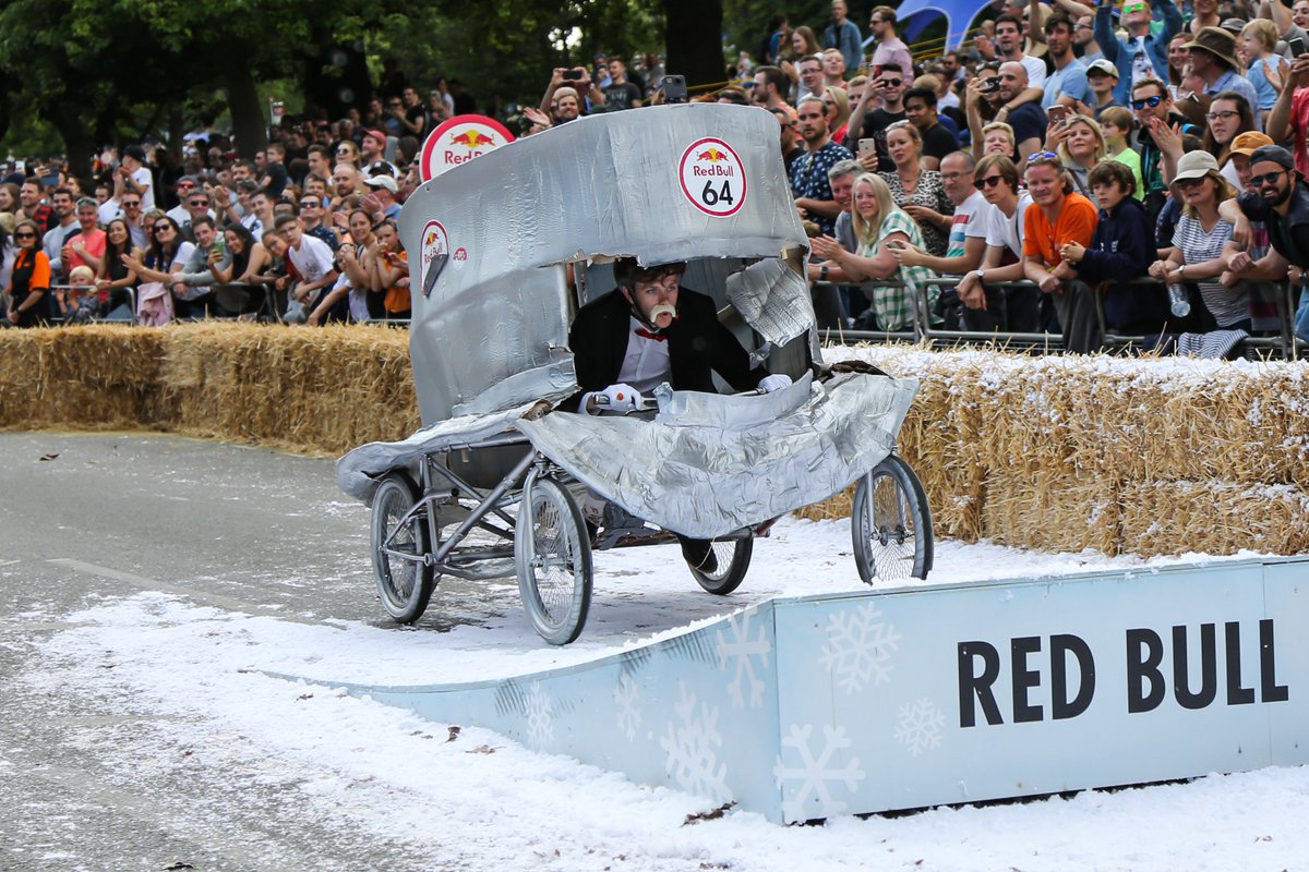 JamesHancock96's tweet photo. Good day at the @RedBullUK Soapbox Race yesterday, some interesting designs on show as ever, with some certainly working better than others! #RedBullSoapboxRace https://t.co/n0cJ7Xzzcw