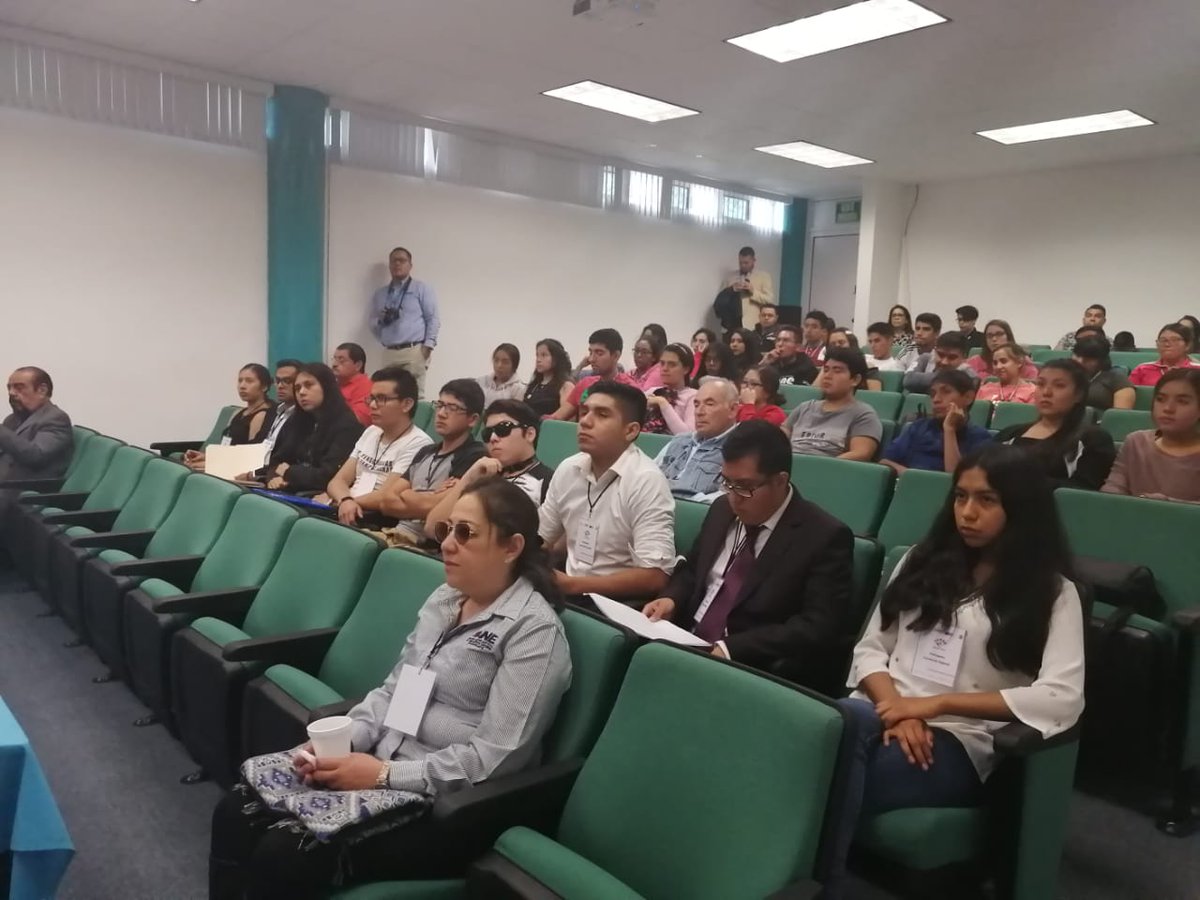 IEEG's tweet photo. #ConvencionesRegionales del #ParlamentoJuvenil2019.
En #JuventinoRosas participan 12 jóvenes. El evento se lleva a cabo en las instalaciones de la #UPJR.
En #SanMigueldeAllende, participan 5 jóvenes. Estamos en la #UTSMA.
Acompañan autoridades del #IEEG y del @CongresoGto https://t.co/O5ZbE6jiUV