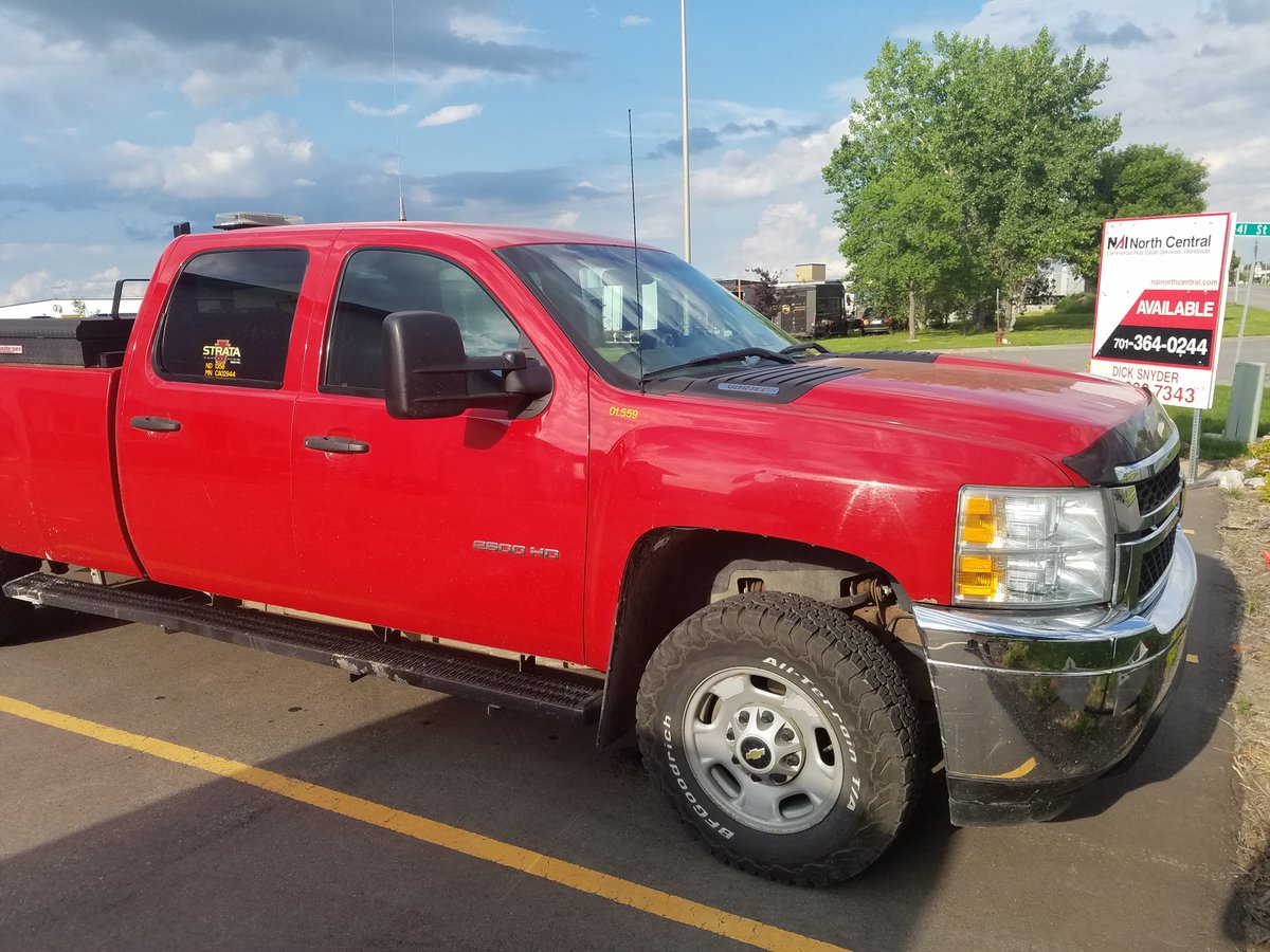 CodeZeroFargo's tweet image. We tinted this Chevy 2500HD 60% on the front windows along with 20% on the rear windows.
#codezero #czdoesit #windowtinting #fargo #cartinting