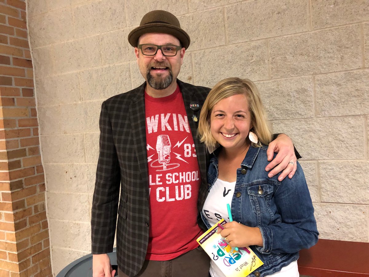 MissPomper's tweet photo. We have a new #LittleFreeLibrary in our yard in GR. Before we could add books to it, our neighbors stuck some @AlanGratz reads inside. :) Full heart from this gal! Such an honor to meet him at #NErDcampMI today! Love thy neighbor &amp; give them good books! https://t.co/UEu2LV0YZT