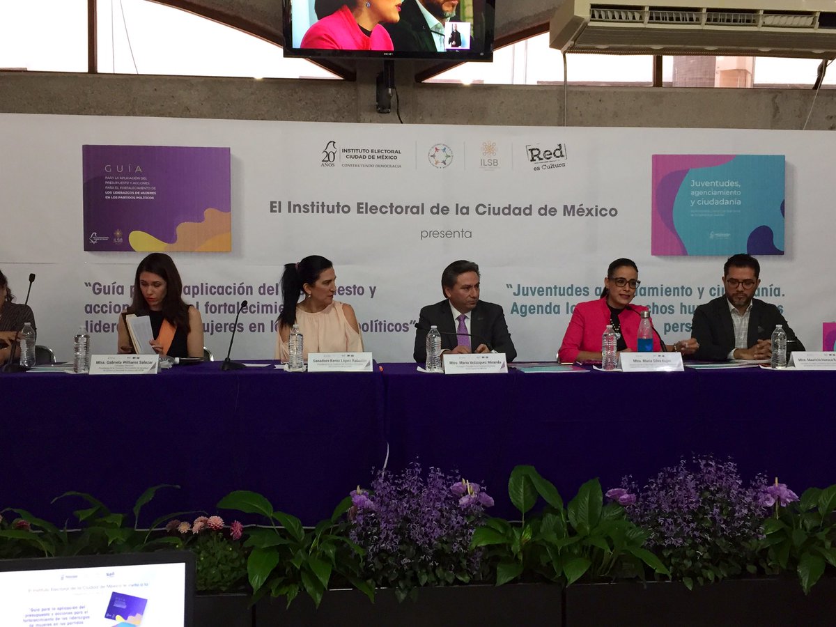 TEPJF_SRCDMX's tweet photo. Durante su intervención, la magistrada @MariaSilvaTE destacó  la importancia del presupuesto y que éste se ejerza de manera programática, a través de programas que realmente capaciten a las #Mujeres y a las juventudes. https://t.co/pIZxgF5QKN