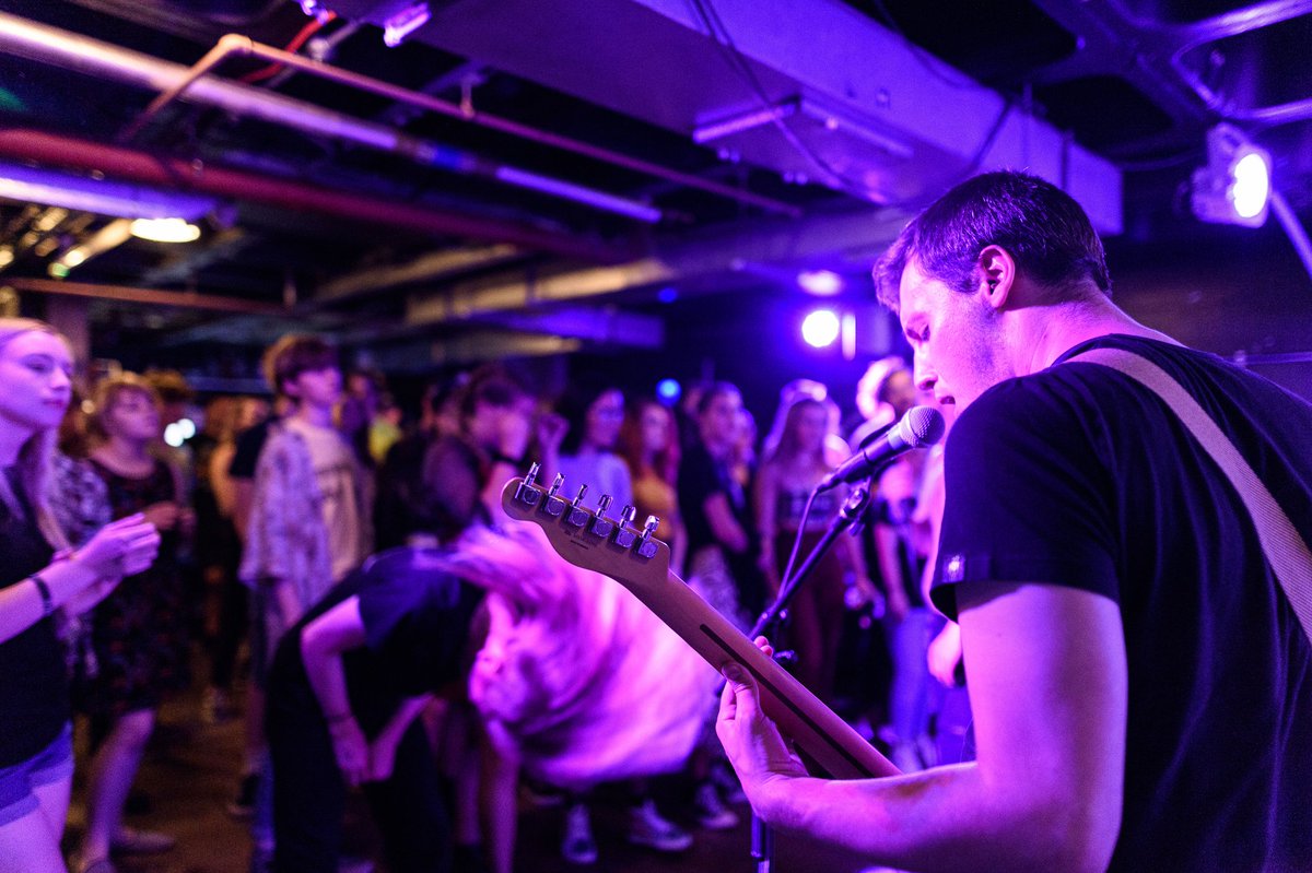 Foxbite 🦊 (@foxbiteuk) on Twitter photo Get sweaty and sad with us tonight at <a href="/FuelCardiff/">Fuel Rock Club</a> with <a href="/Dudetripsuk/">Dude Trips</a>, <a href="/ScavengersUK/">Scavengers</a> and <a href="/TimberWolvesUK/">TimberWolves</a> 🏴 🦊 Get sweaty and sad with us tonight at <a href="/FuelCardiff/">Fuel Rock Club</a> with <a href="/Dudetripsuk/">Dude Trips</a>, <a href="/ScavengersUK/">Scavengers</a> and <a href="/TimberWolvesUK/">TimberWolves</a> 🏴 🦊