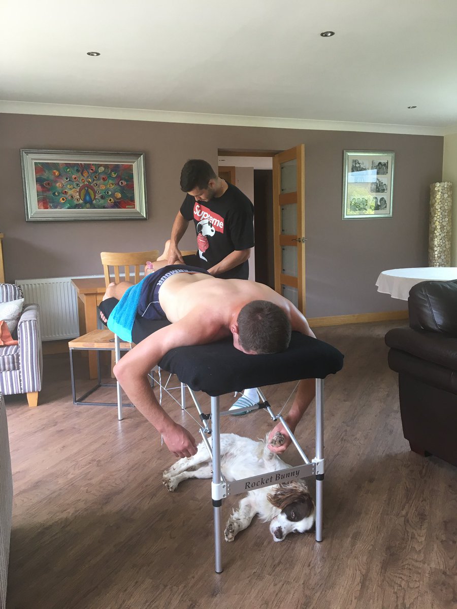 MatthewGarrod5's tweet photo. Pre season starts tomorrow with @fylderugby which calls for a once over with @FackeyST before a long season!! The lad did a good job🙌 https://t.co/MDgYzrWtyQ