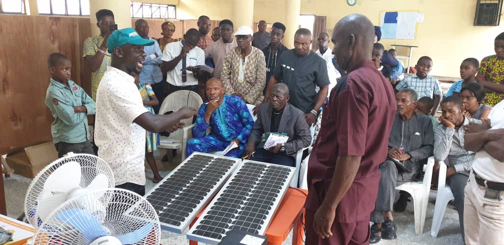 astevengroup's tweet photo. Just concluded training on Solar Installation @ All Saint Anglican Church Airport Road, Warri Delta state, We stand for renewable energy what about you? #training #renewableenergy #asteven #cleanenergy #smes #entrepreneurship #sdg7 #sustainablelight #future #solarenergy #business https://t.co/vABOBG5zrf