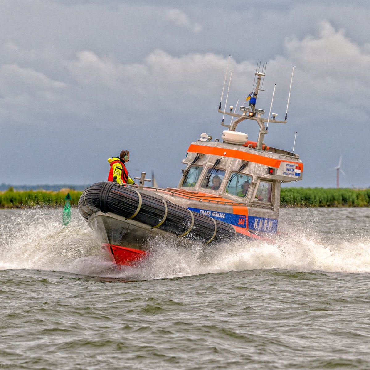 OvingeRoel's tweet photo. KNRM Marken "Frans Verkade"

#knrm1824 #savinglivesatsea #sar #searchandrescue #lifeboat #NikonEurope #nikonphotography #nikonnl https://t.co/loDAVAZLiK