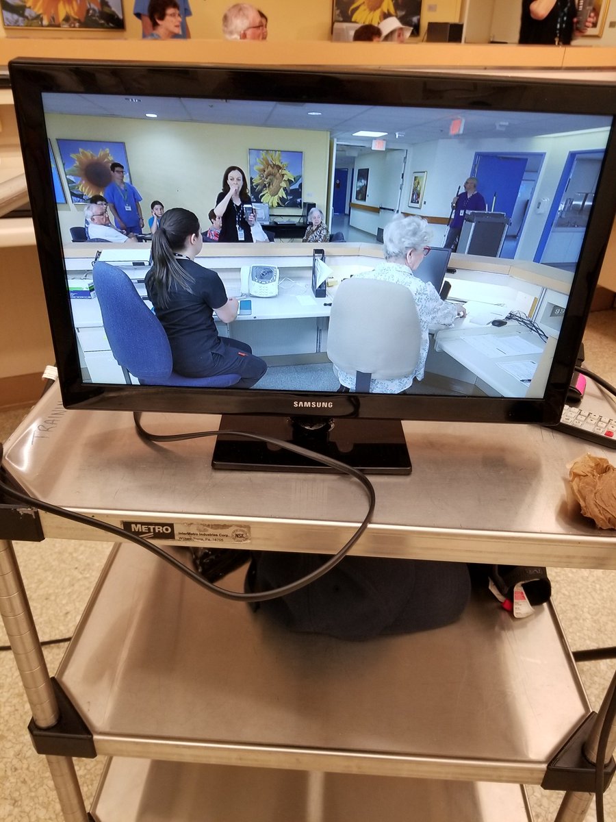 LisaSox's tweet photo. @hmartingreen_13 @Baycrest "...and Action!" @SenseiCindy @Desginer_Mac https://t.co/q7ejivrJ0J