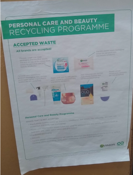 VeganOlive1's tweet photo. Found #OceanClear wandering round #Clitheroe loads of #Ecofriendly #Recycled products #Recycle all kinds of packaging... Love places are popping up everywhere, so we can make informed choices, owner Fiona is #Vegan too ππ±@TerraCycleUK #DitchPlastic #GoVegan π±πππ https://t.co/MIBgnInLqN