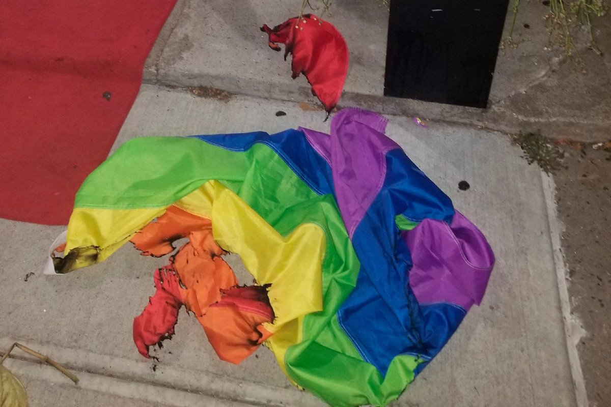 Pride flag set on fire outside gay bar in New York