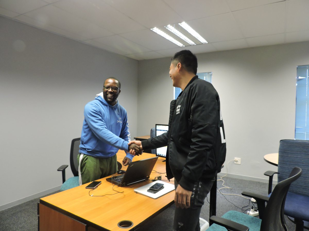 SimbotiDigital's tweet photo. Something major is coming soon π. Stay woke!
#WorkHard #SimbotiDigital #FillCart #WebDesign #SEO #LeadGeneration #TheFutureIsDigital #MondayMotivaton #MondayThoughts https://t.co/fYj7KGYQHN