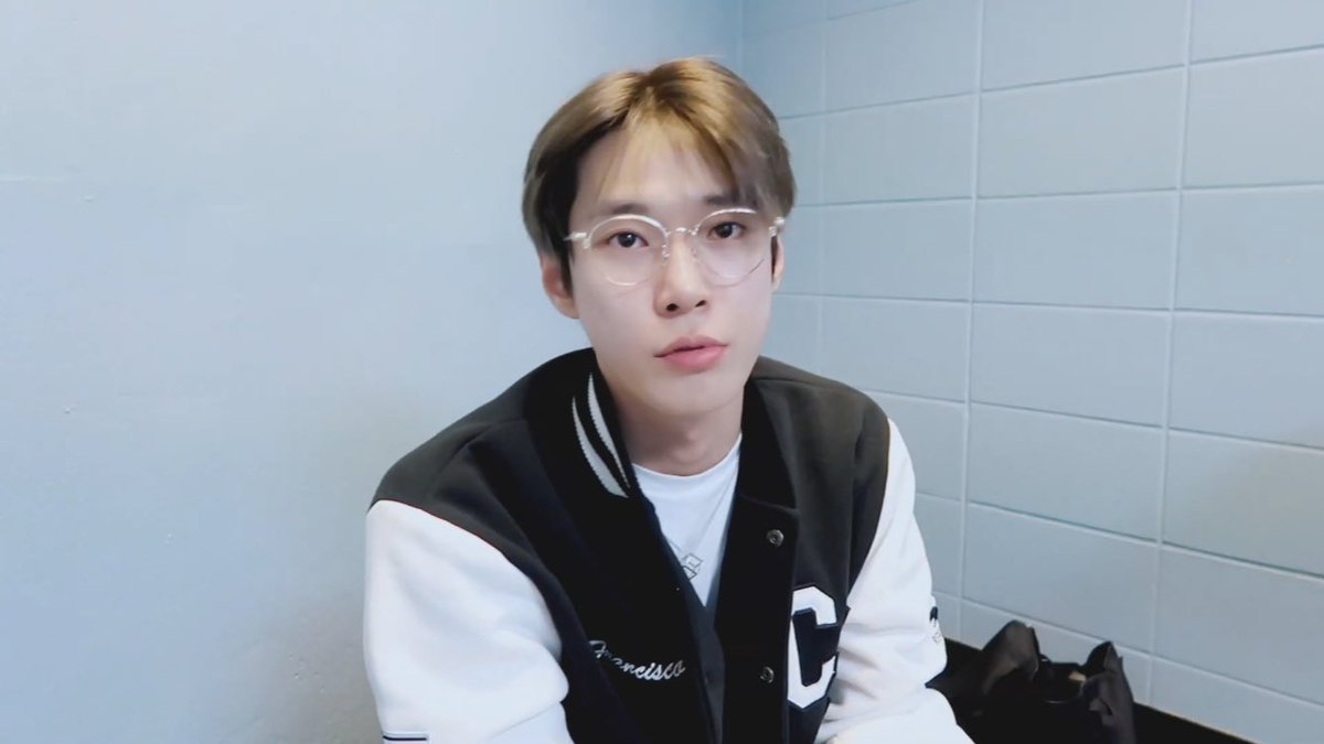 พี้ด tweet media