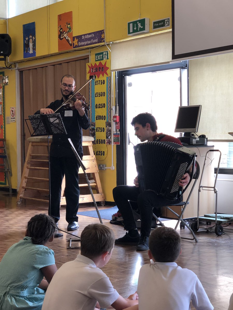 haveringmusic's tweet photo. Pupils at St Albans Catholic Primary School enjoying their concert this afternoon with @diphononduo supported by @WigmoreLearning https://t.co/hacboH8vv9