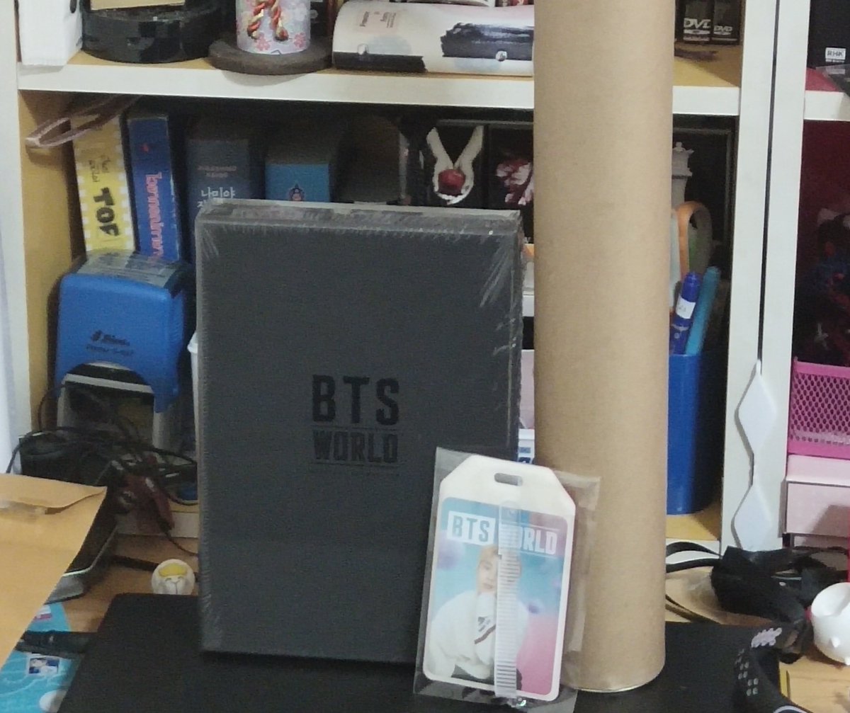 Orderme_plz's tweet image. พร้อมส่ง #BTSWORLD 
ครบเซ็ท  850฿
ค่าส่ง 100฿
มีว่าง 1 set สุดท้ายค่ะ #ตลาดนัดบังทัน #ตลาดรถไฟบังทัน #ตลาดนัดรถไฟบังทัน