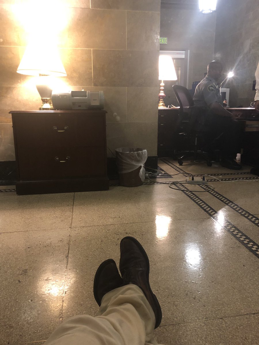 digiphile's tweet image. Cooling my soaked heels in a @CommerceGov hallway because there’s no escort present to take us to the public #federaldatastrategy forum. Missed @kdroege &amp;amp; @NickRHart speaking as a result of not being able to walk over to the public forum. Any prepared remarks to share, @WHOSTP?