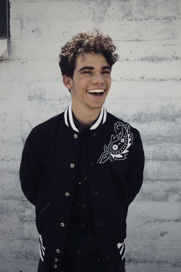 DoveCameronStar's tweet photo. You will always be in our heart❤️ You deserved better... life has been very bad with you😓 #CameronBoyce https://t.co/INz66vsCZV