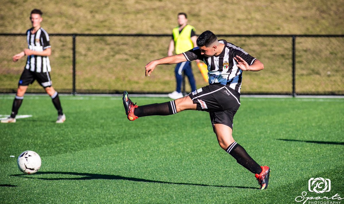 PIC OF THE WEEK 📸 // Tekkas 2!

RD 15 | Illawarra Premier League | Ian McLennan Park 🏟️ Sat 29 June 2019 /// Adrian Carella 

/// <a href="/PortKemblaFC/">Port Kembla Football Club</a> <a href="/southcoastutd/">South Coast United</a> /// <a href="/FSC_Official/">Football South Coast</a> 

#southcoastutd #portkemblafc #footballsouthcoast #footballillawarra #football #tekkas