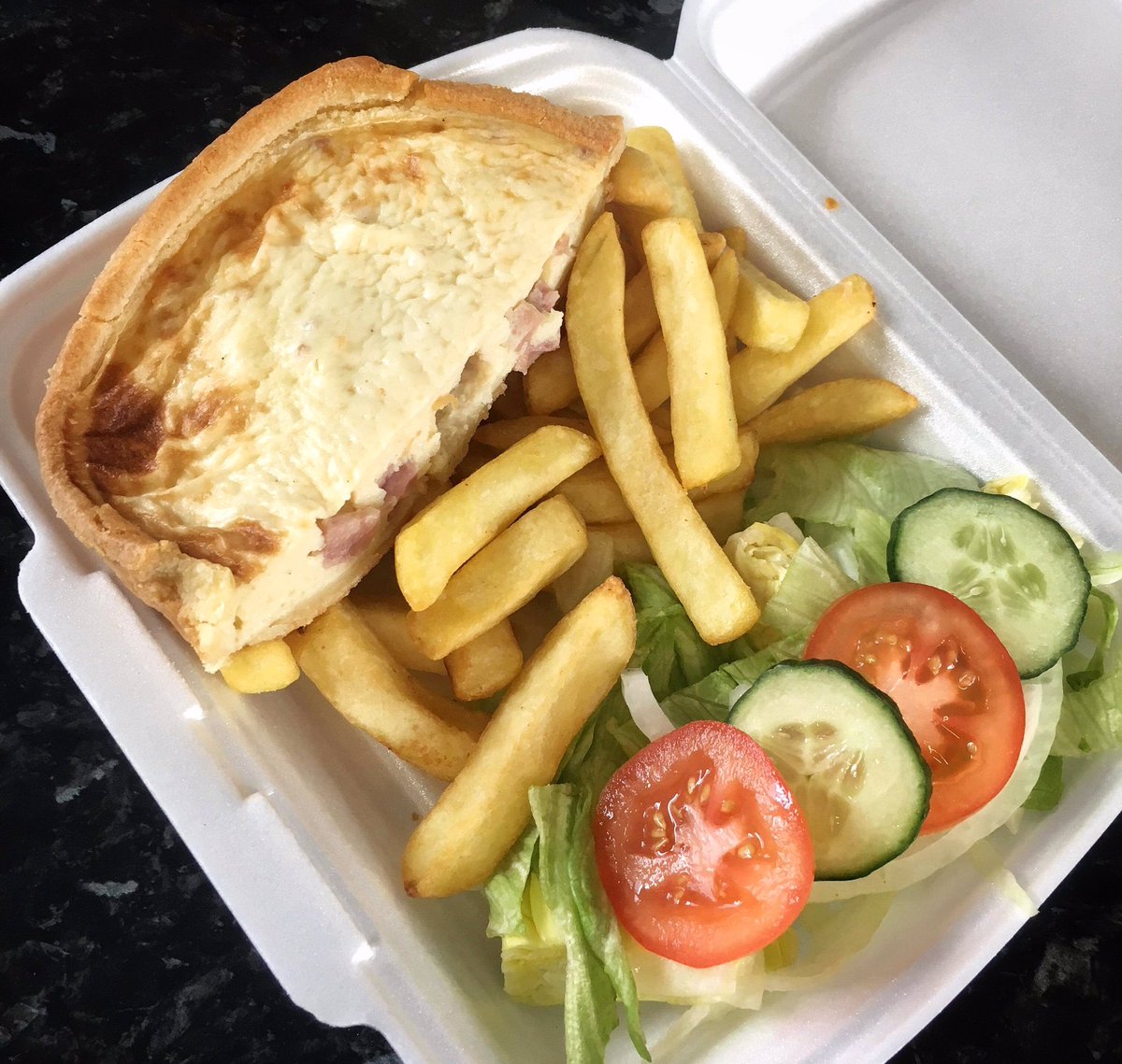 SnapBoxCafe's tweet image. Our Snap Box Cafe Monday daily special is Quiche (two available toppings), Chips and Salad, including a cup of tea or coffee☕️🥗