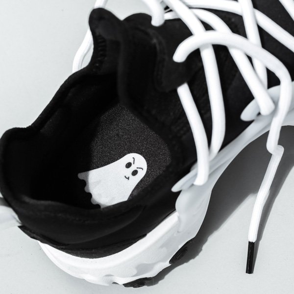 nike react presto white ghost